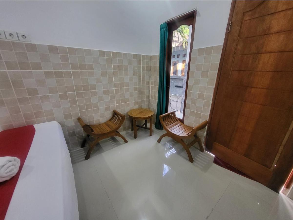 Coral Paradise Apartment Gili Trawangan Exterior photo